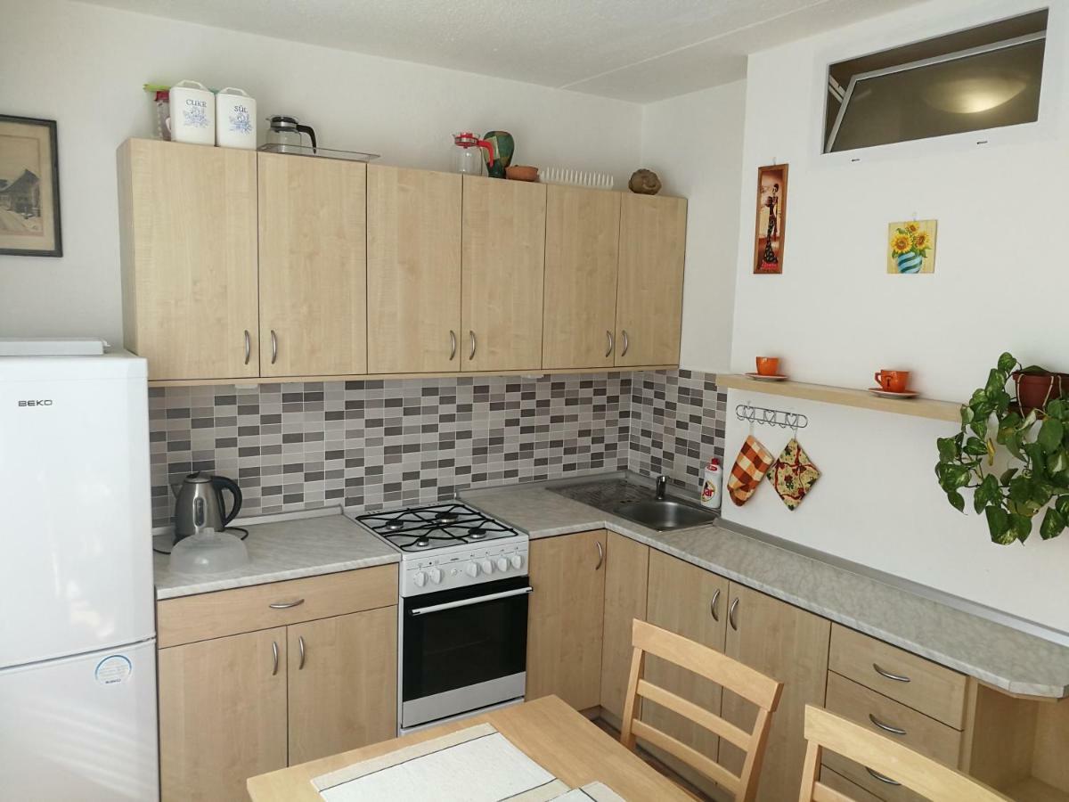 Apartman V Jihlava City Buitenkant foto