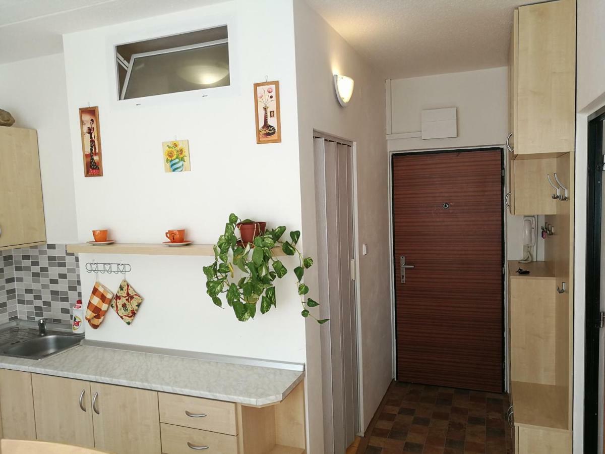 Apartman V Jihlava City Buitenkant foto